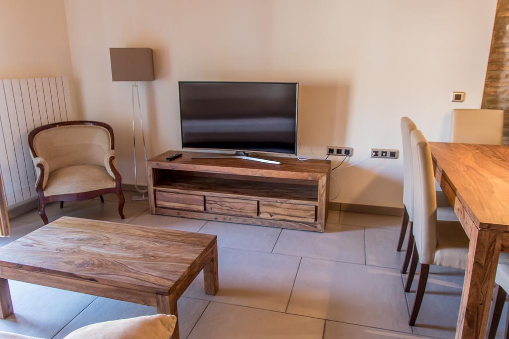 Plaza Apartamentos Бинефар Экстерьер фото